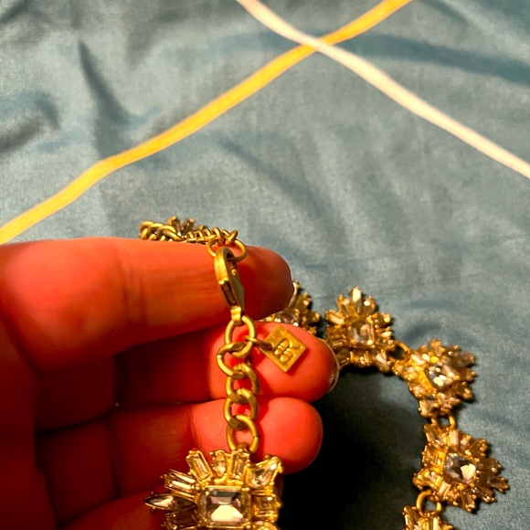 Beautiful vintage Banana Republic Costume Jewelry- Necklace 16 inches - Picture 2 of 7